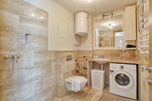 Sea View Apartments in Budva - image 6