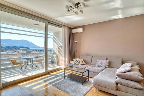 Sea View Apartments in Budva - image 7