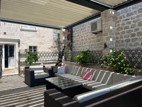 Beachfront Villa Perast - image 10