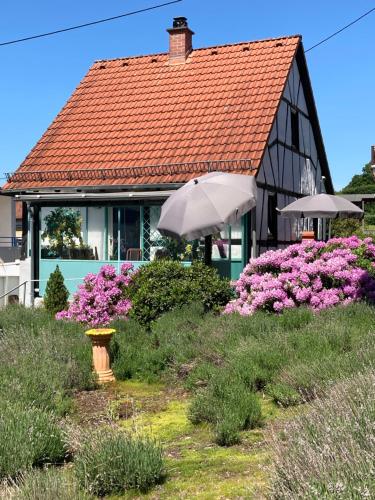 Ferienhaus mit Sauna, Wintergarten und Terrasse im schönen Hochtaunus in Glashütten, Deutschland