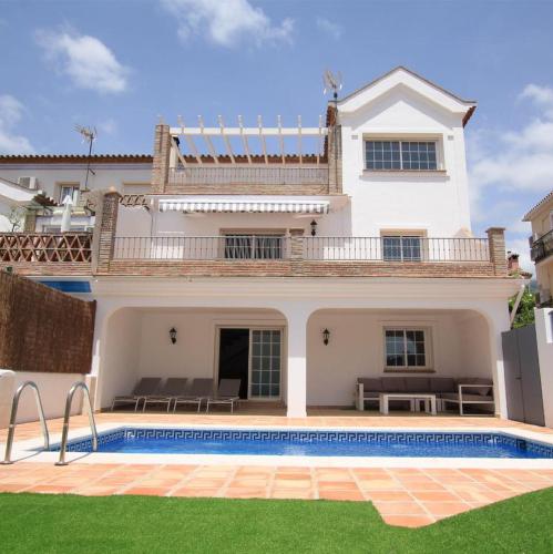 Benahavis Village House sleeps 8 gîte à louer Benahavís