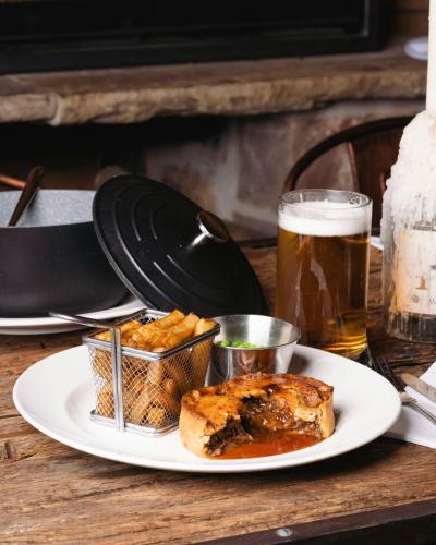 The World Famous Tan Hill Inn - image 6
