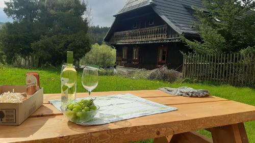 Apkārtne, Apartmán nad Teplou Vltavou (Apartman nad Teplou Vltavou) in Lenora