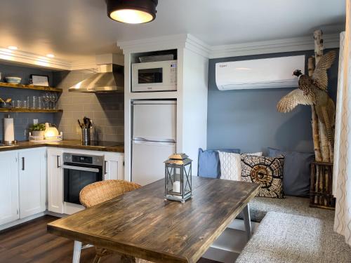 Lighthouse Motel and Cottages in บริดจ์วอเตอร์