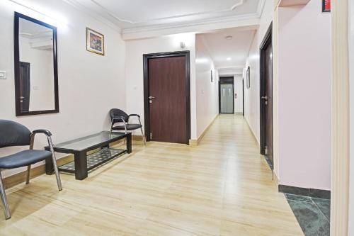 OYO Flagship 75407 Hotel Jaipur Home Stay Hawa Sadak
