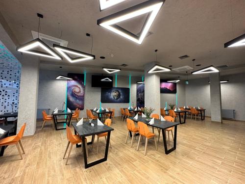 ห้องอาหาร, Hotel Orion Chełmiec koło Nowego Sącza (Hotel Orion Chelmiec kolo Nowego Sacza) in โนวี ซองช์