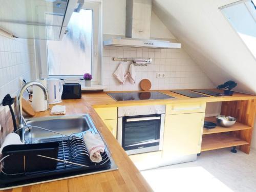 Cocina, Fully equipped Apartment in Dietzenbach