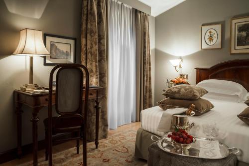 Classic Double or Twin Room image 5