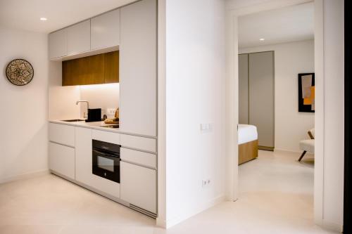 THE FLAG HOTEL Marbella, Estepona Adult Recommended