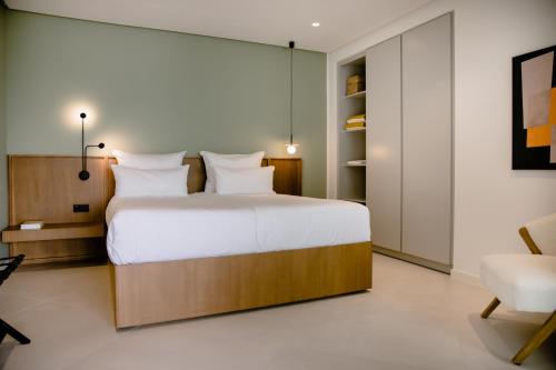 THE FLAG HOTEL Marbella, Estepona Adult Recommended