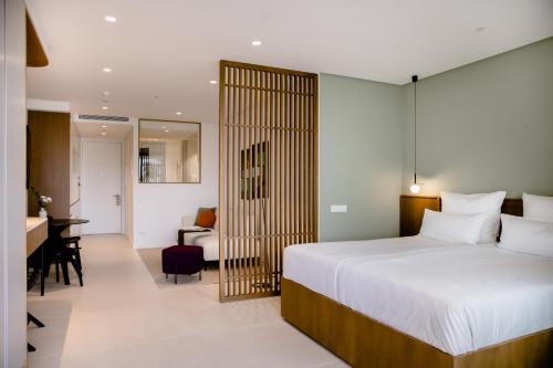 THE FLAG HOTEL Marbella, Estepona Adult Recommended