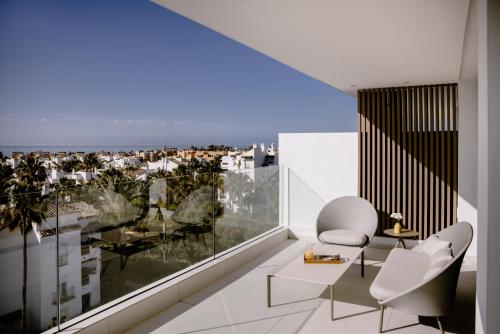 THE FLAG HOTEL Marbella, Estepona Adult Recommended