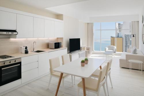 Larger One Bedroom Apartment, 1 King, Partial Sea View room in Element by Marriott West Bay Doha