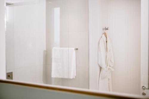 THE FLAG HOTEL Marbella, Estepona Adult Recommended