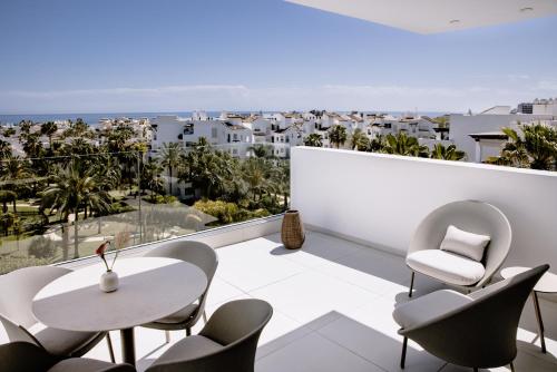 THE FLAG HOTEL Marbella, Estepona Adult Recommended