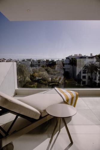 THE FLAG HOTEL Marbella, Estepona Adult Recommended