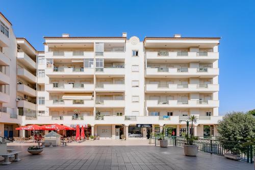 Comfy 4bdr Apartment In Portimao By Lovelystay - Silves