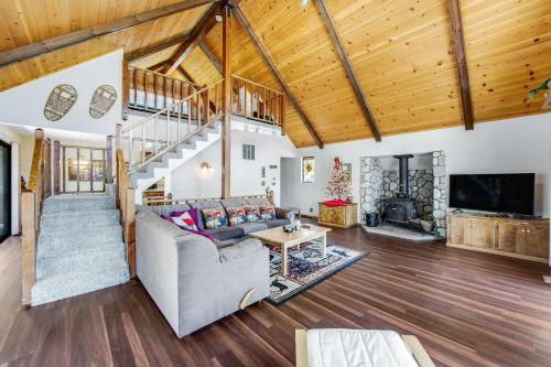 Big Bears Soothing Cabin in Big Bear Lake, USA