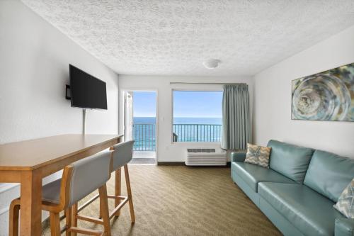 Beachcomber Beachfront Hotel, a By The Sea Resort in 파나마 시티 (FL)