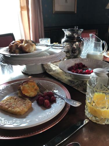 The Nauvoo Grand Bed & Breakfast - image 3