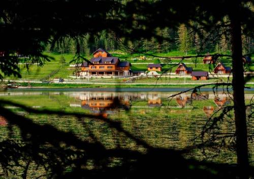 B&B Zabljak - Etno selo Zminica - Bed and Breakfast Zabljak