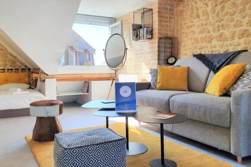 Cosy studio in Trouville's Golden Triangle's heart