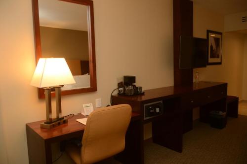 Holiday Inn Hotel & Suites Hermosillo Aeropuerto, an IHG Hotel