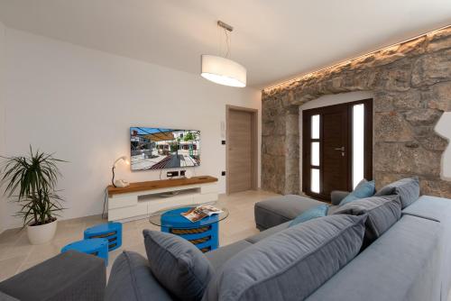 Casa Fiumana Laura - Apartment - Rijeka