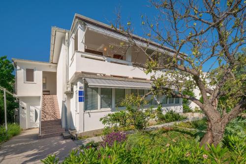 Apartments Meri in Baška