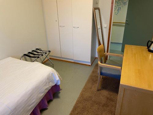 1 twin bed