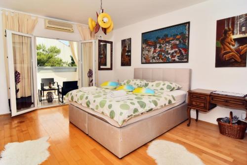 Apartments and Rooms Anika - image 12
