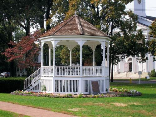 Guest House at Norwalk Inn