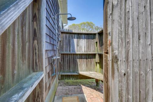 Cape Cod Vacation Rental Beach Home with Yard