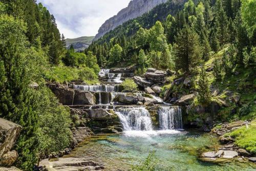 Paraíso alpino en el Pirineo: descansa y disfruta (Paraiso alpino en el Pirineo: descansa y disfruta) in Son Del Pi