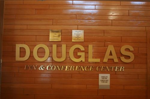 Douglas Inn and Conference Center