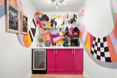 INSTA worthy Home! *Sleeps 8* - Walker's Point! INSTA worthy Home! *Sleeps 8* - Walker's Point!