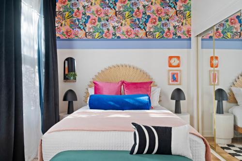 INSTA worthy Home! *Sleeps 8* - Walker's Point! INSTA worthy Home! *Sleeps 8* - Walker's Point!