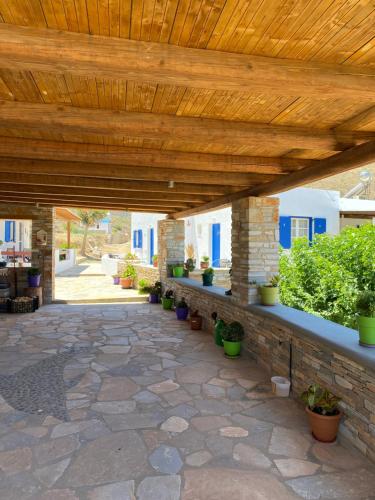 Kert, Dream Catcher 5 in Psathi