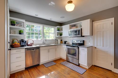 Cozy Durham Home Near Universities! in Durham, USA