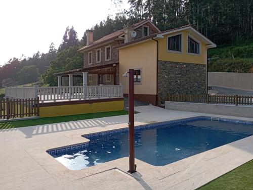  Casa rural con piscina, Cedeira, San Román in Cedeira