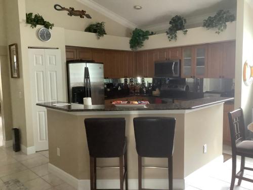 Beautiful furnished 3 BR home, pool, clubhouse access - if interested, please provide your name, contact info in Delray Beach, USA