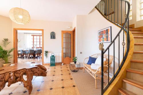 Villa Golf Sitges - Tap to explore photos