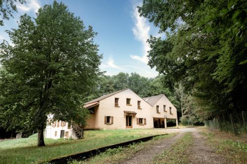 B&B Saint-Augustin - Gîte de groupe "La Donaclaudré" pour vos événements en pleine nature - 15 à 120 personnes proche de Disneyland Paris - Bed and Breakfast Saint-Augustin