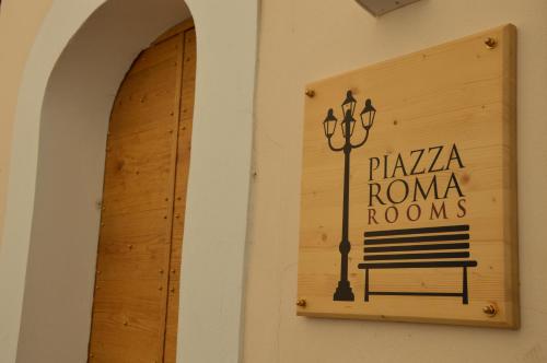 . Piazza Roma Rooms