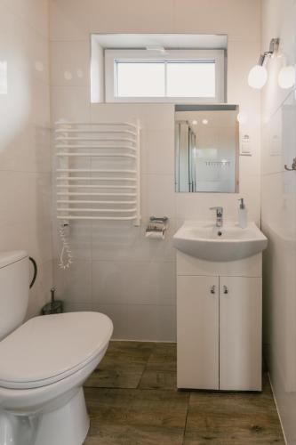 464799332 Country Club Żywiec Hotel SPA i Domki Całoroczne