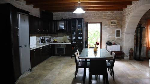 Petrini Villa with swimming pool in Moires