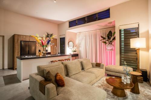 Three-Bedroom Villa image 9