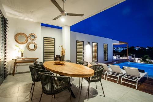 Three-Bedroom Villa image 2