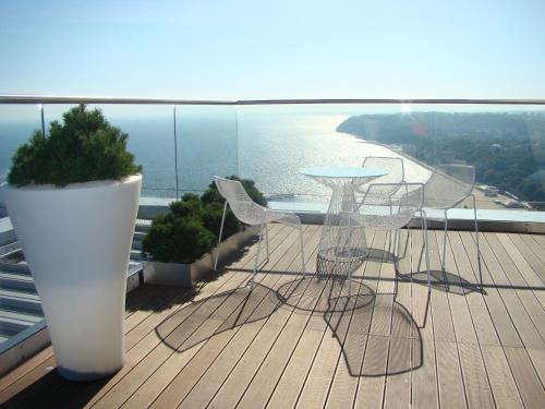 Apartment with Sea View