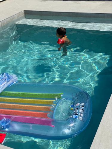 Jorsen House Tahiti 2 : bungalow confortable in อฟาอาฮิติ